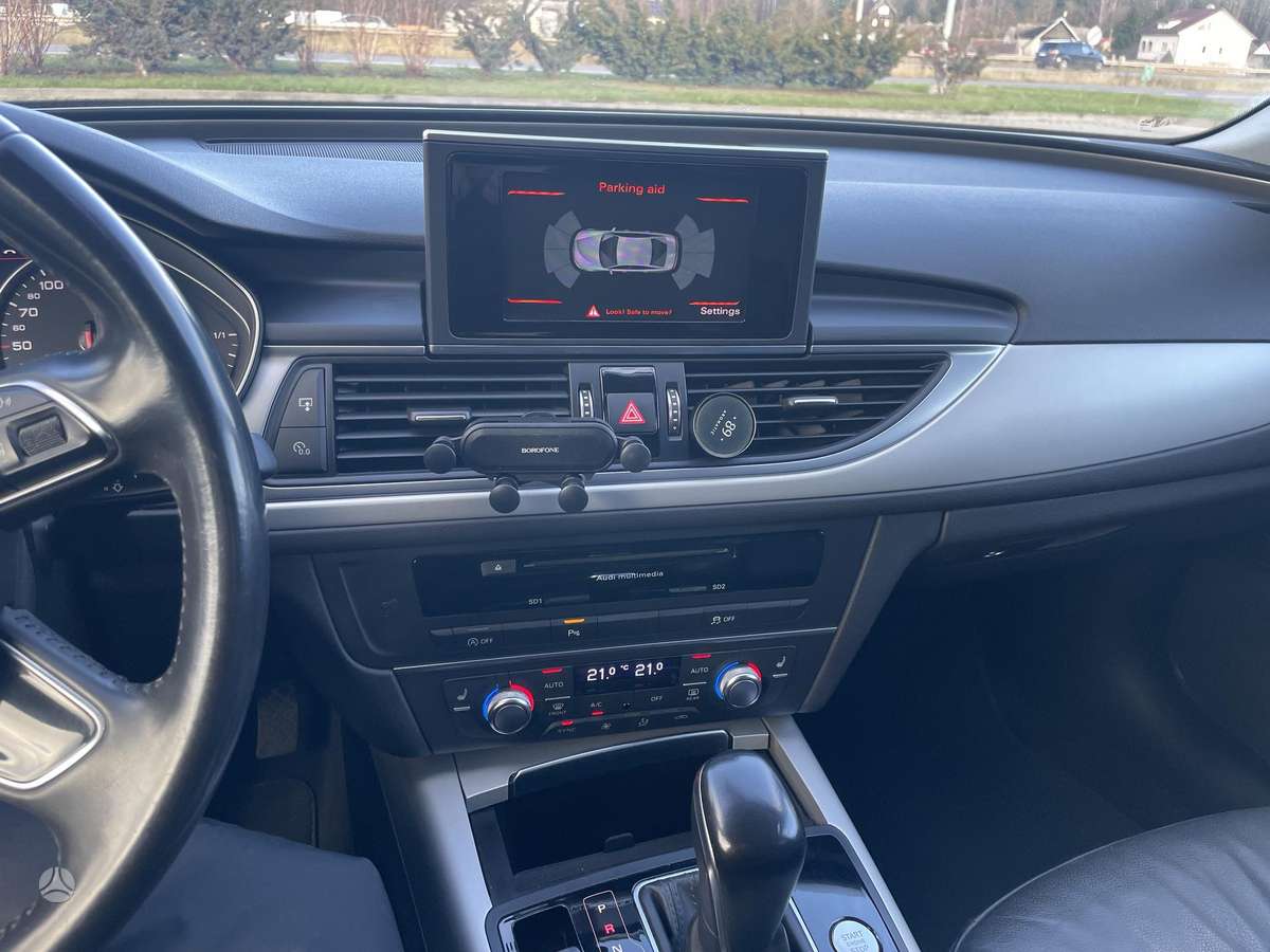 Audi A6, 2.0 l., Седан