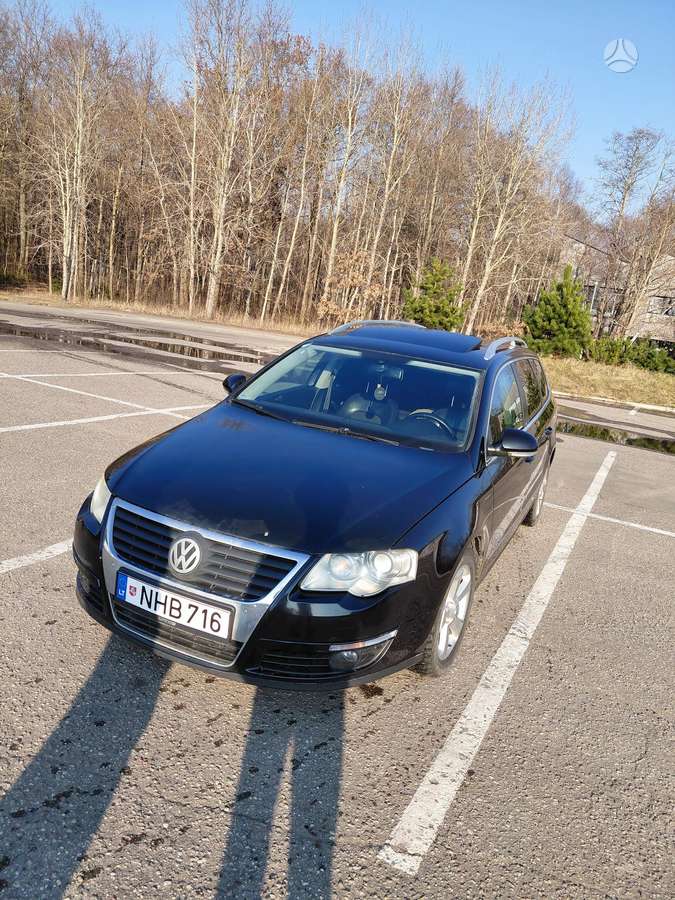 Volkswagen Passat - 2