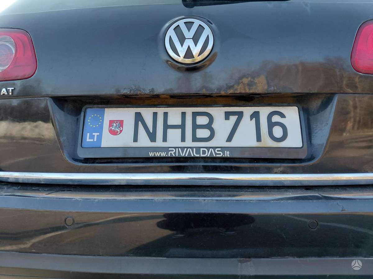 Volkswagen Passat - 7
