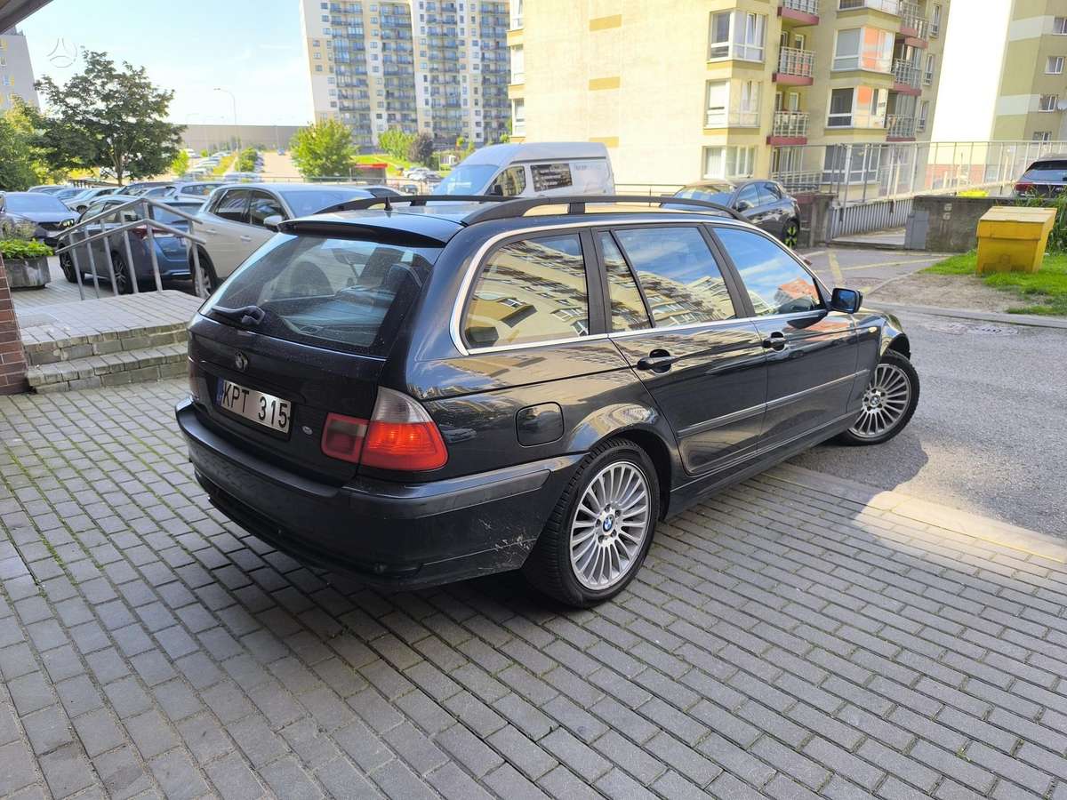 BMW 330, 3.0 l., wagon