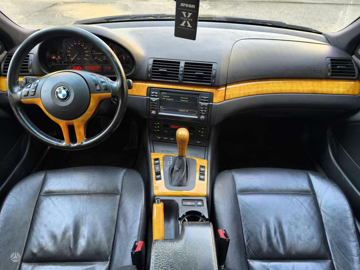 BMW 330, 3.0 l., Универсал
