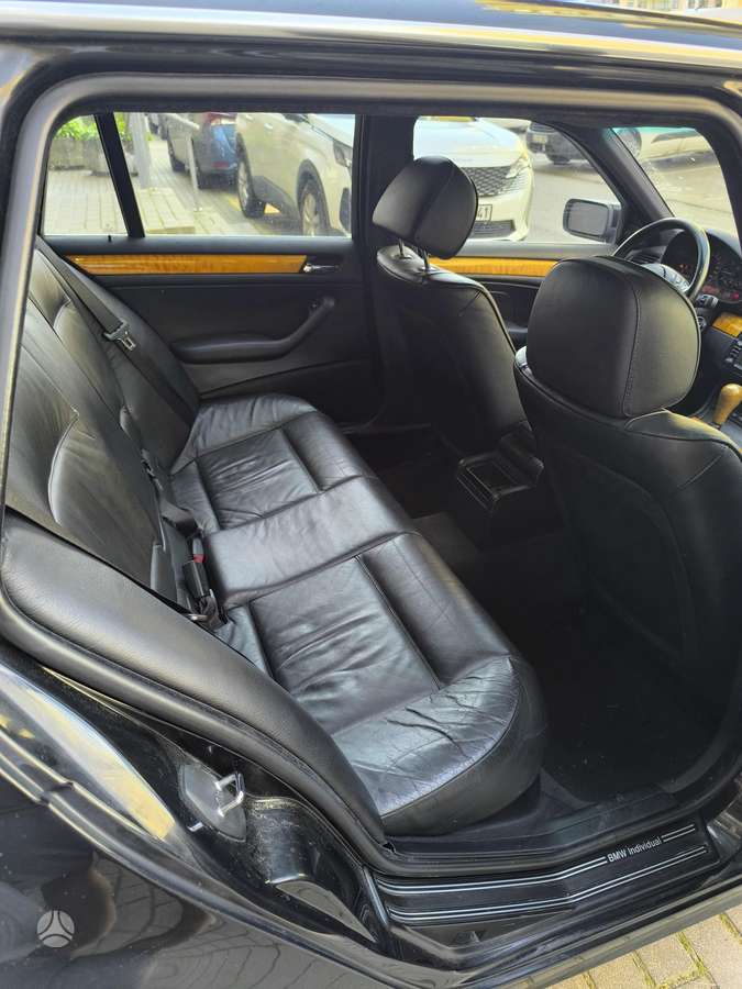BMW 330, 3.0 l., Универсал