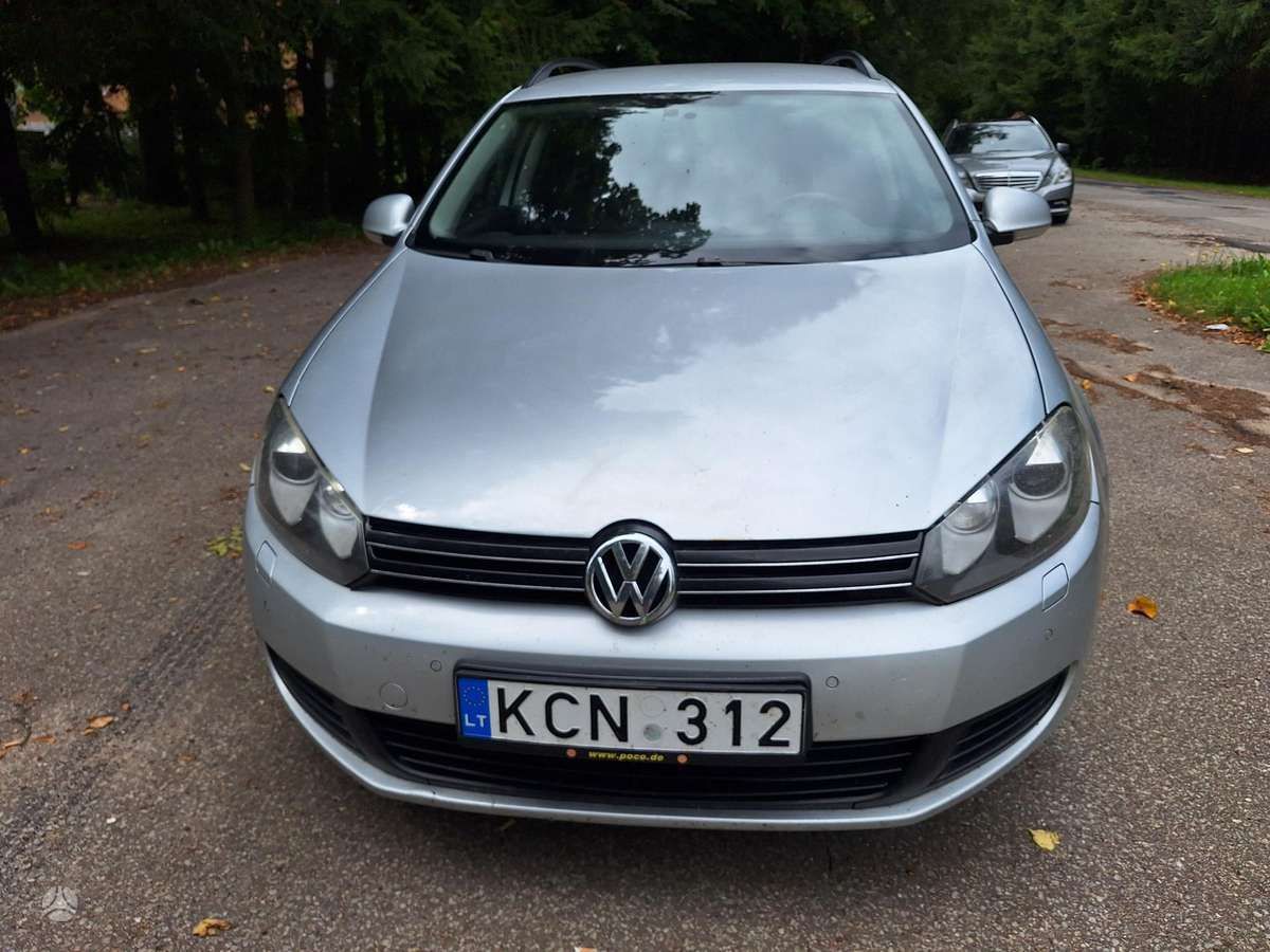 Volkswagen Golf - 3