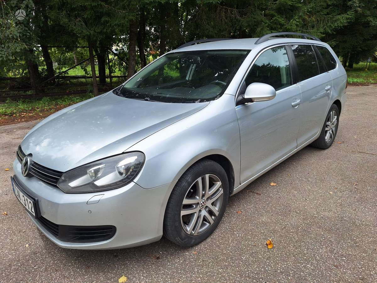 Volkswagen Golf - 4