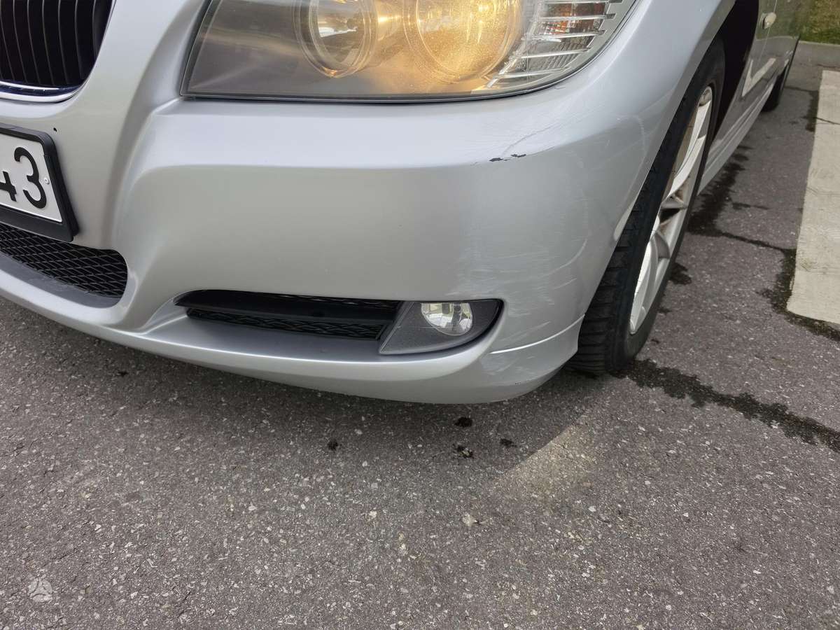 BMW 318, 2.0 l., Седан