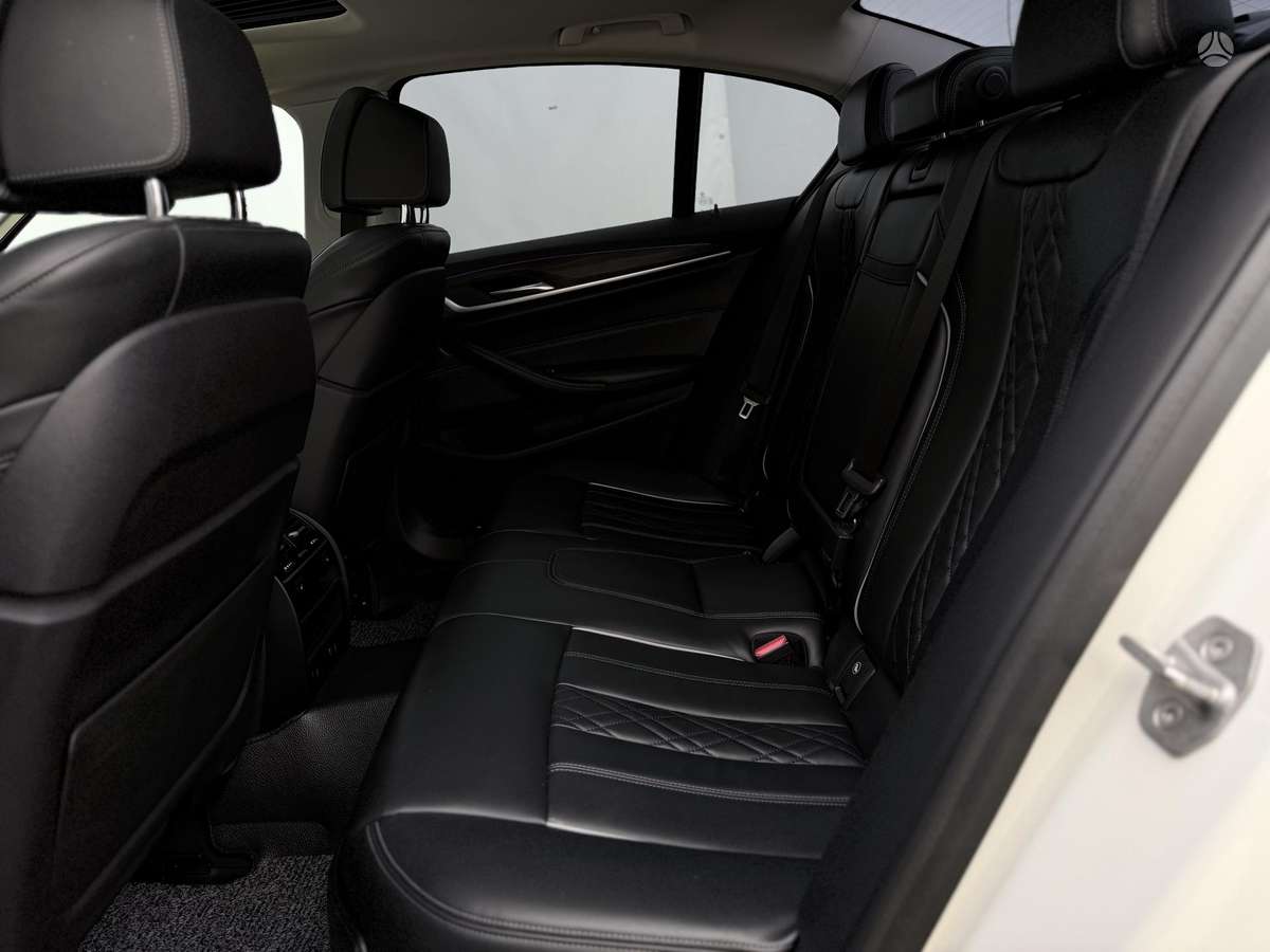 BMW 530, 2.0 l., Седан