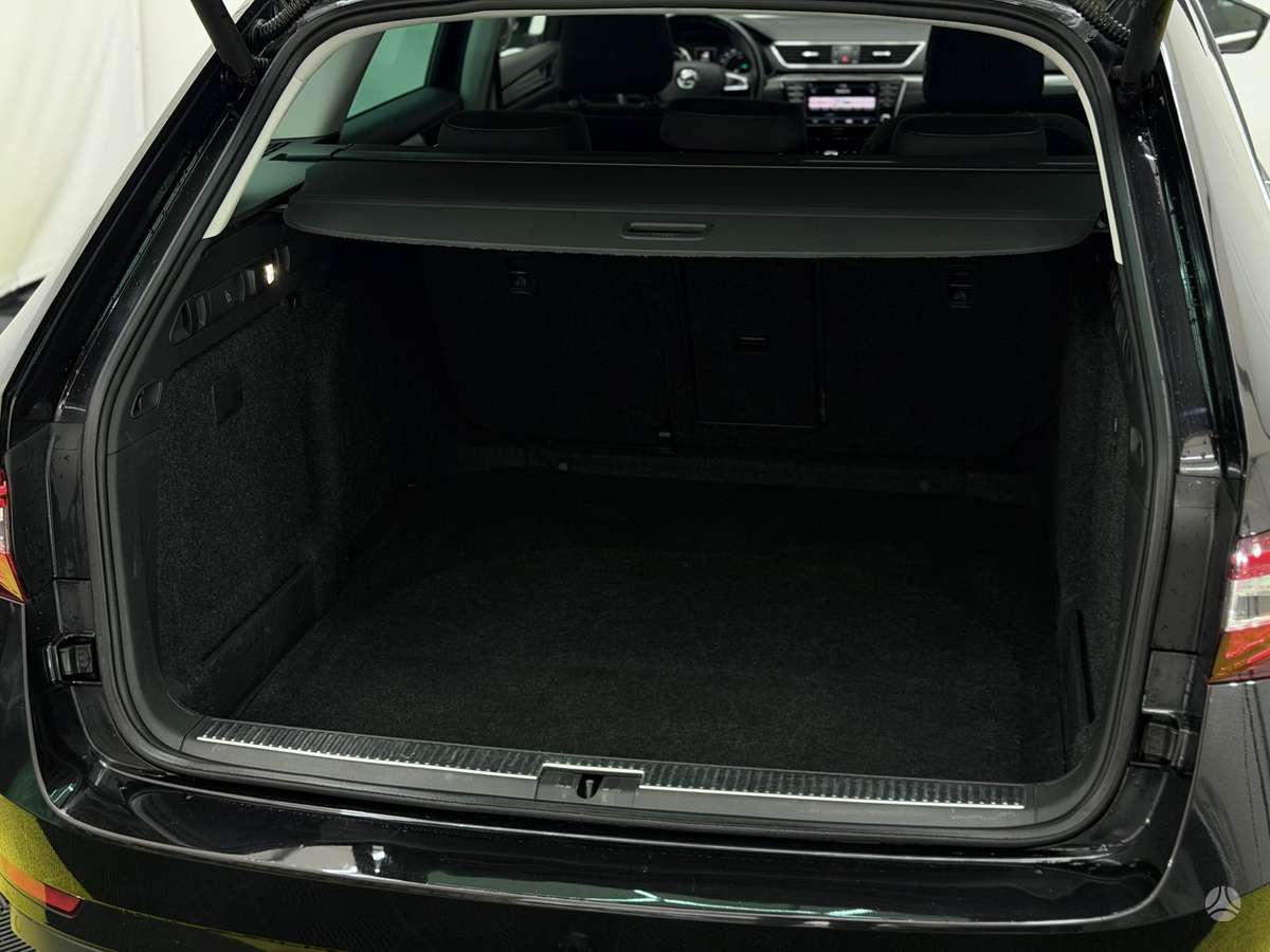 Skoda Superb, 1.6 l., Универсал