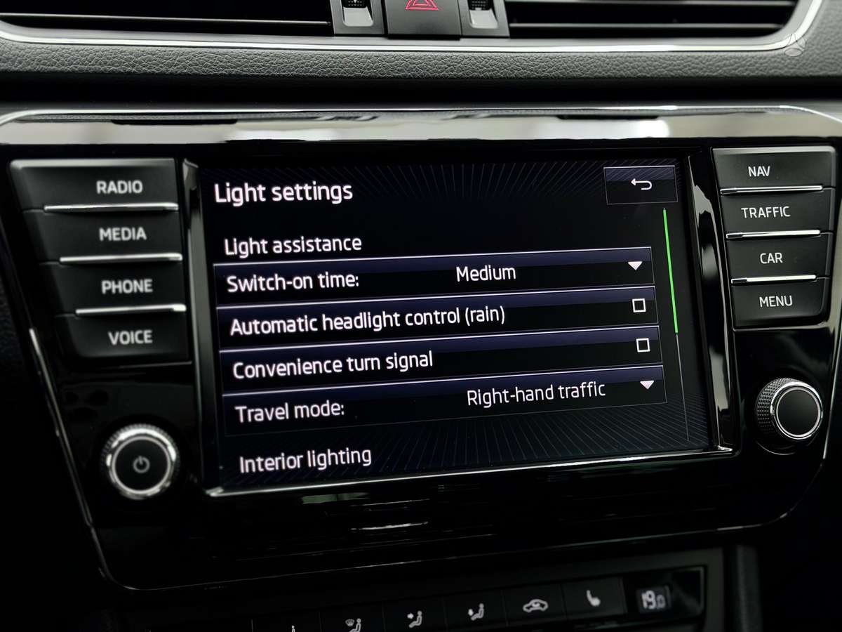 Skoda Superb, 1.6 l., Универсал