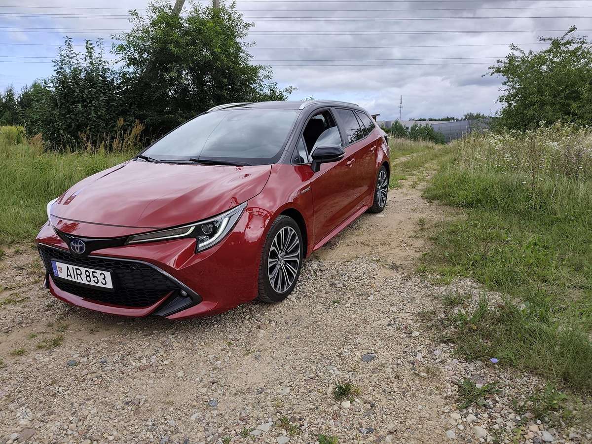 Toyota Corolla - 2