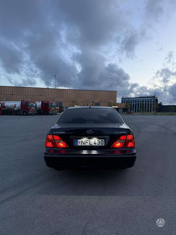 Lexus LS 430, 4.3 l., Седан