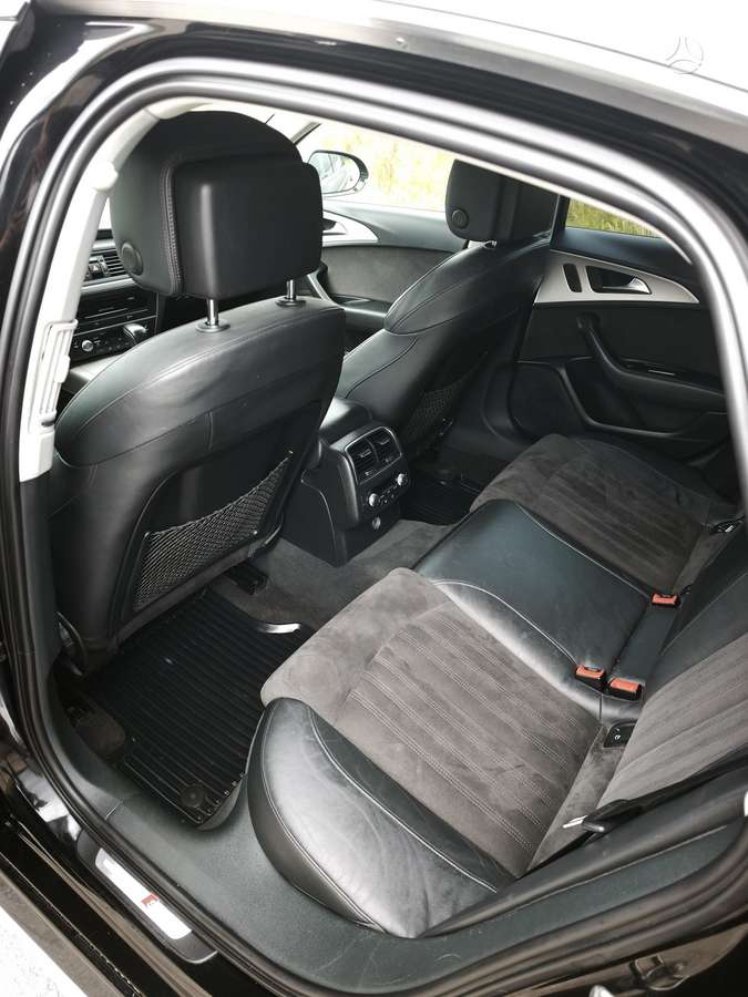 Audi A6, 2.0 l., Седан