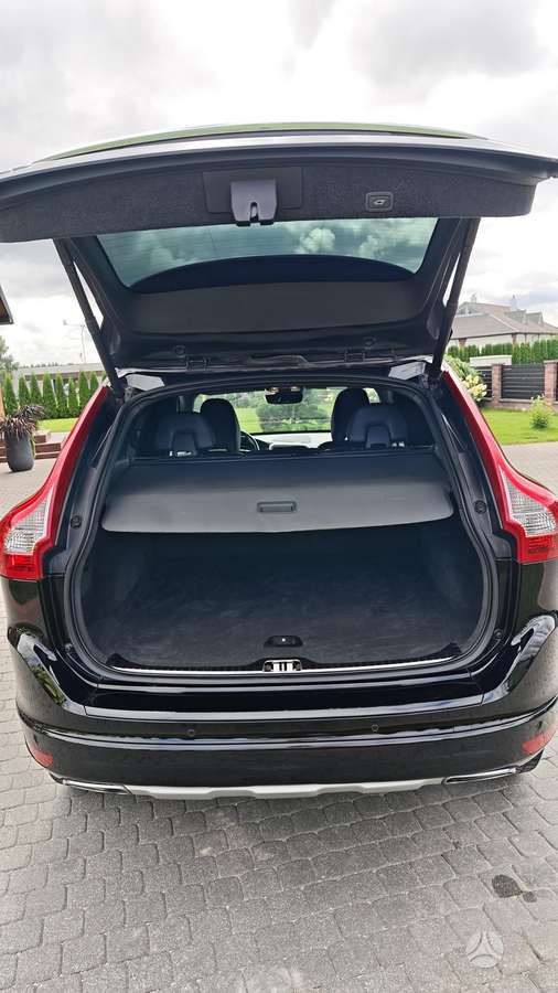 Volvo XC60 - 11