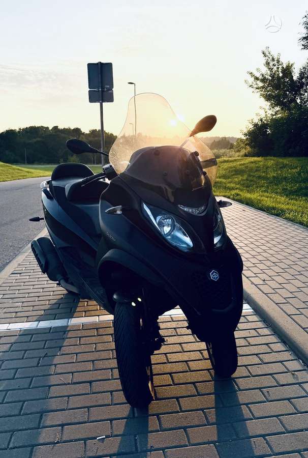 Piaggio MP3 500cc, triračiai