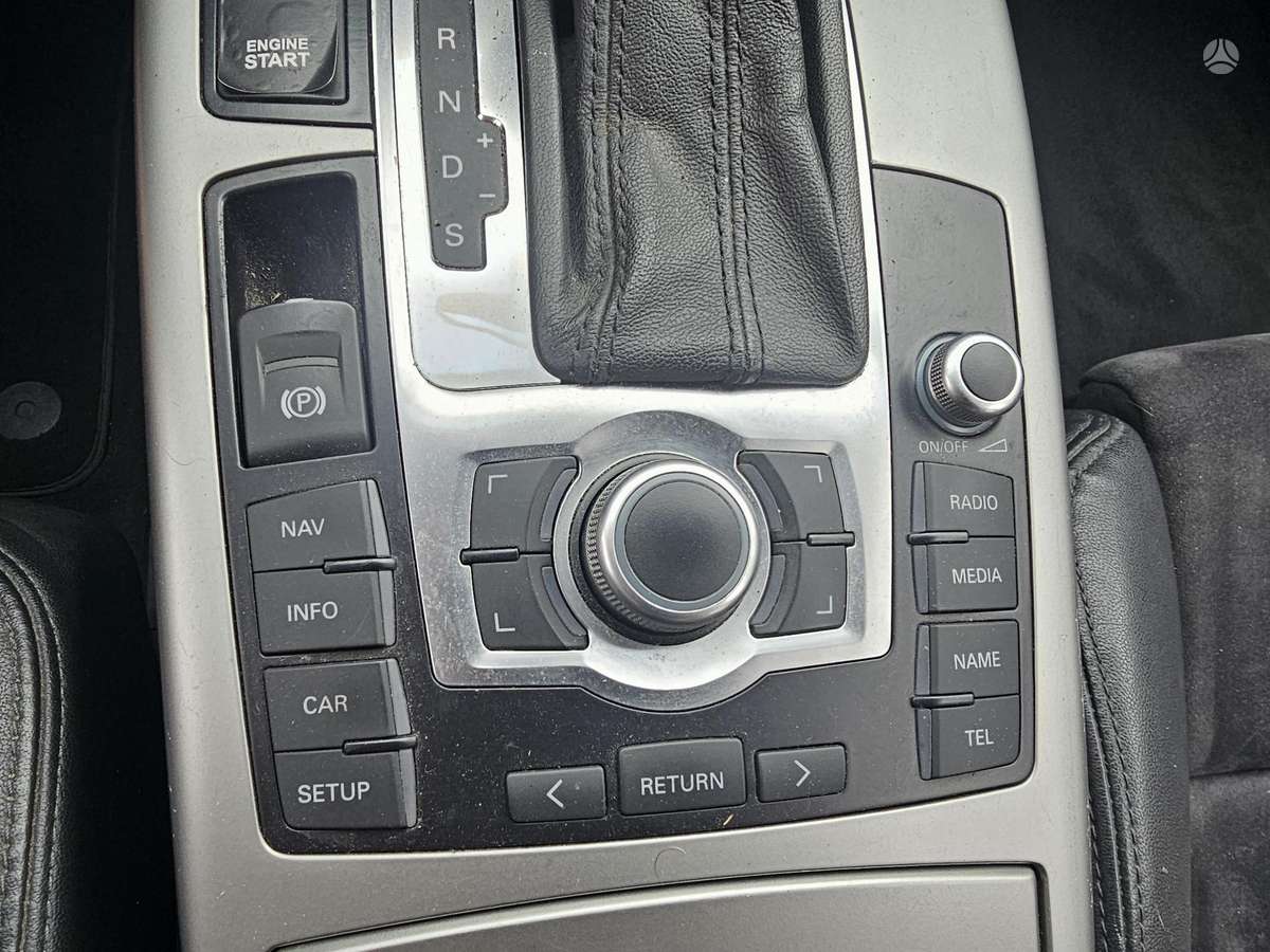 Audi A6 allroad, 3.0 l., Универсал