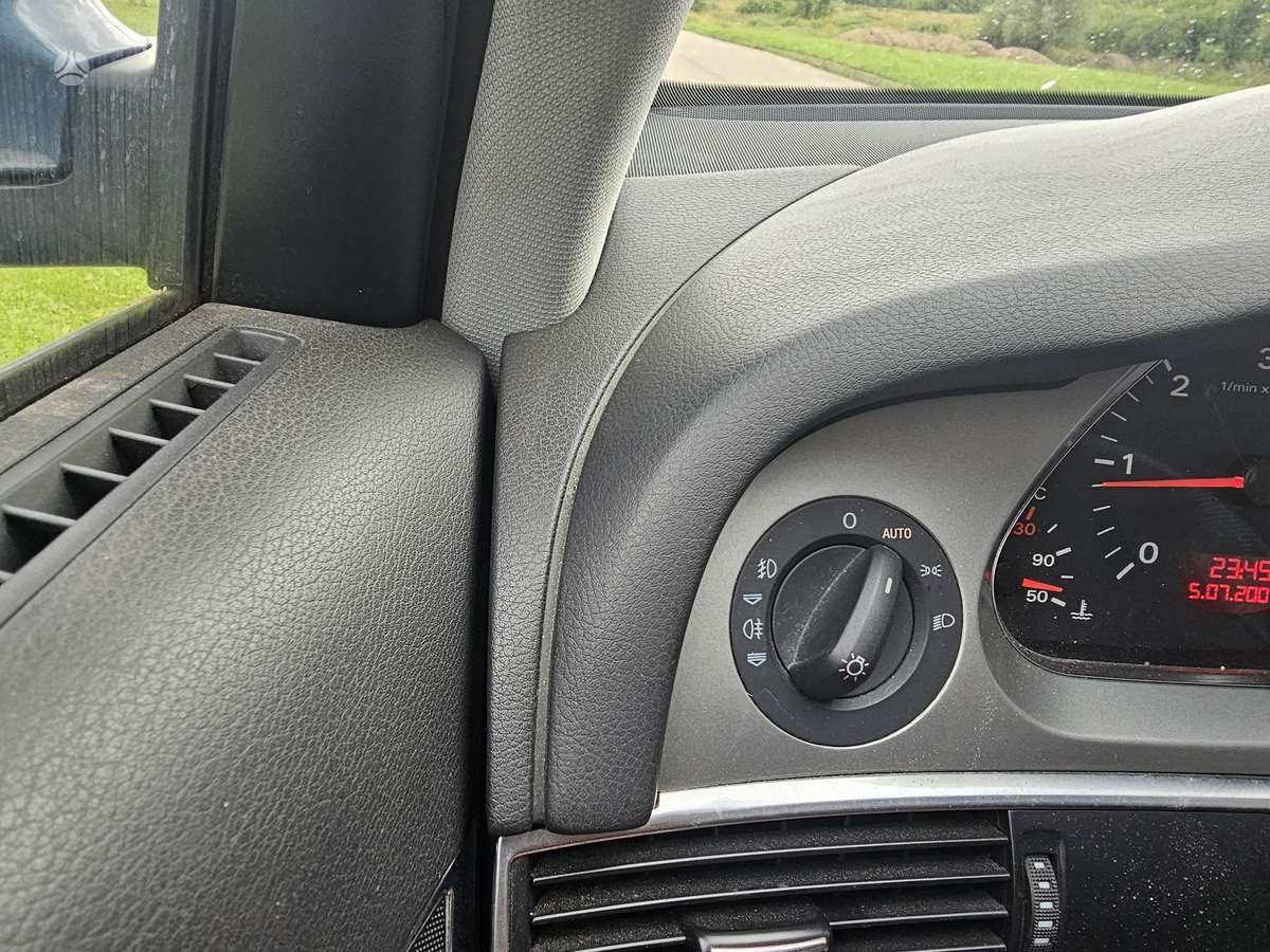 Audi A6 allroad, 3.0 l., Универсал