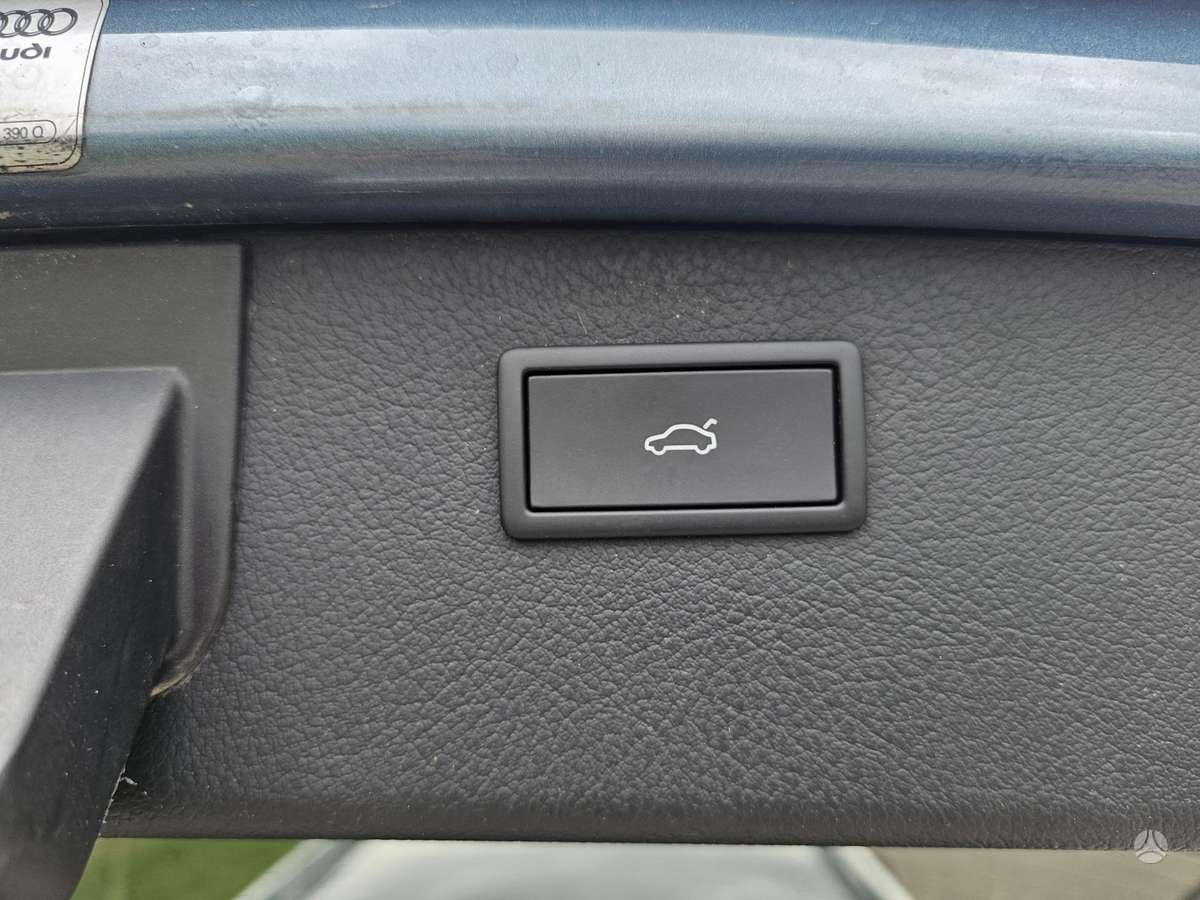 Audi A6 allroad, 3.0 l., Универсал