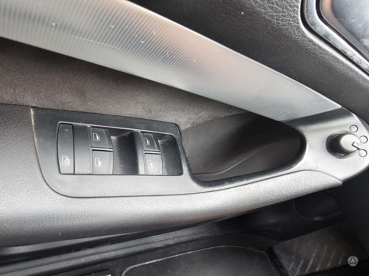 Audi A6 allroad, 3.0 l., Универсал