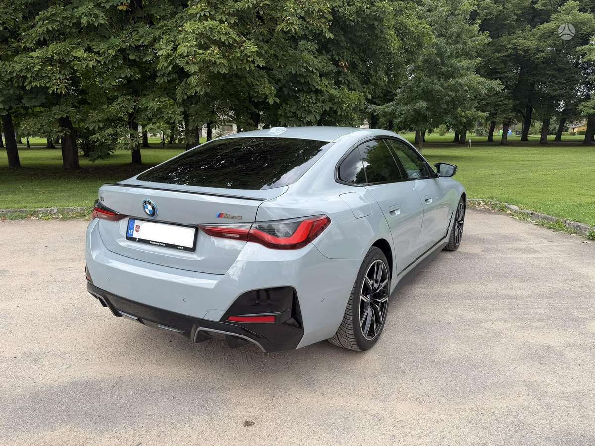 BMW i4, Купе (coupe)