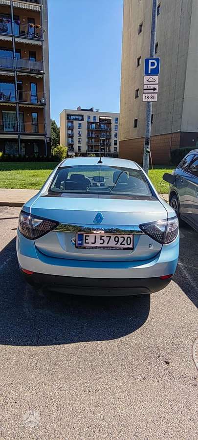 Renault Fluence, sedanas
