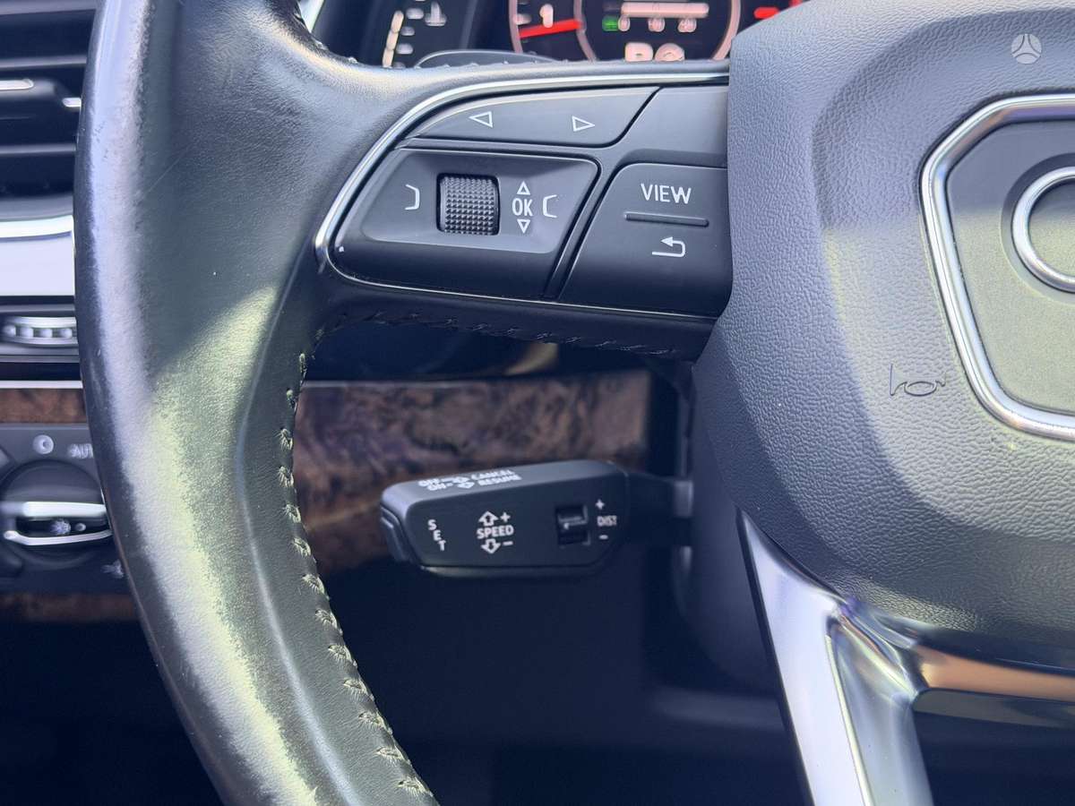 Audi Q7, 3.0 l., Внедорожник / Кроссовер