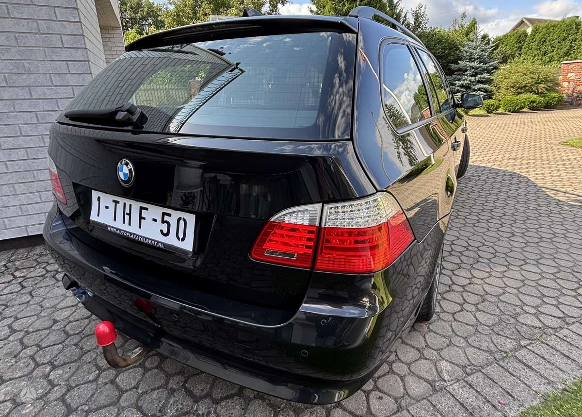 BMW 525, wagon