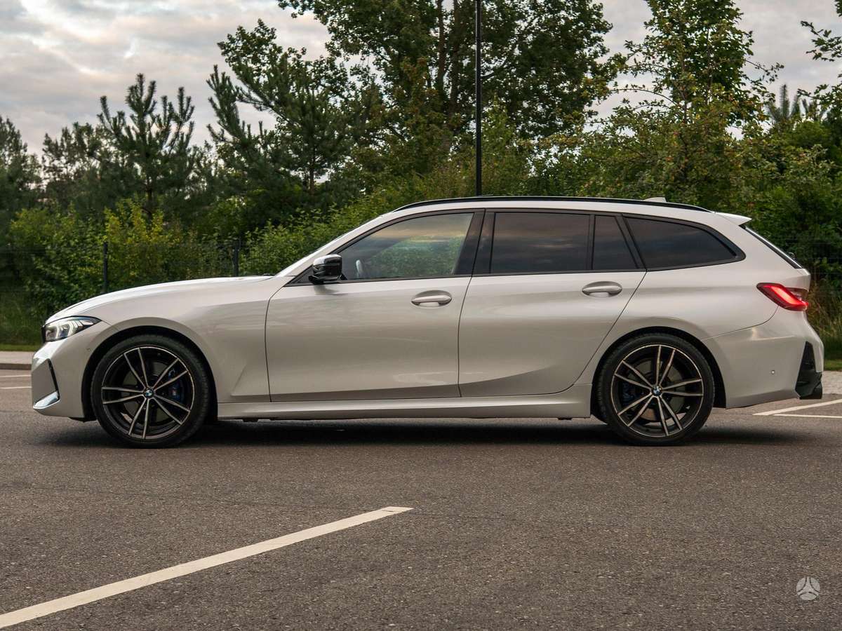 BMW 330, 2.0 l., Универсал