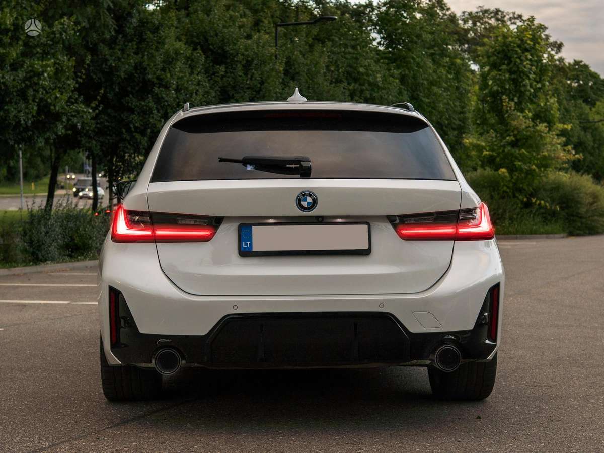 BMW 330, 2.0 l., Универсал