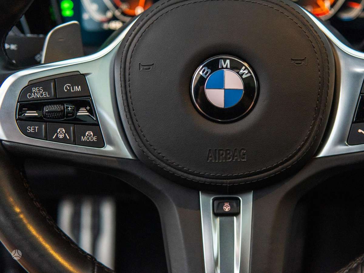 BMW 330, 2.0 l., Универсал