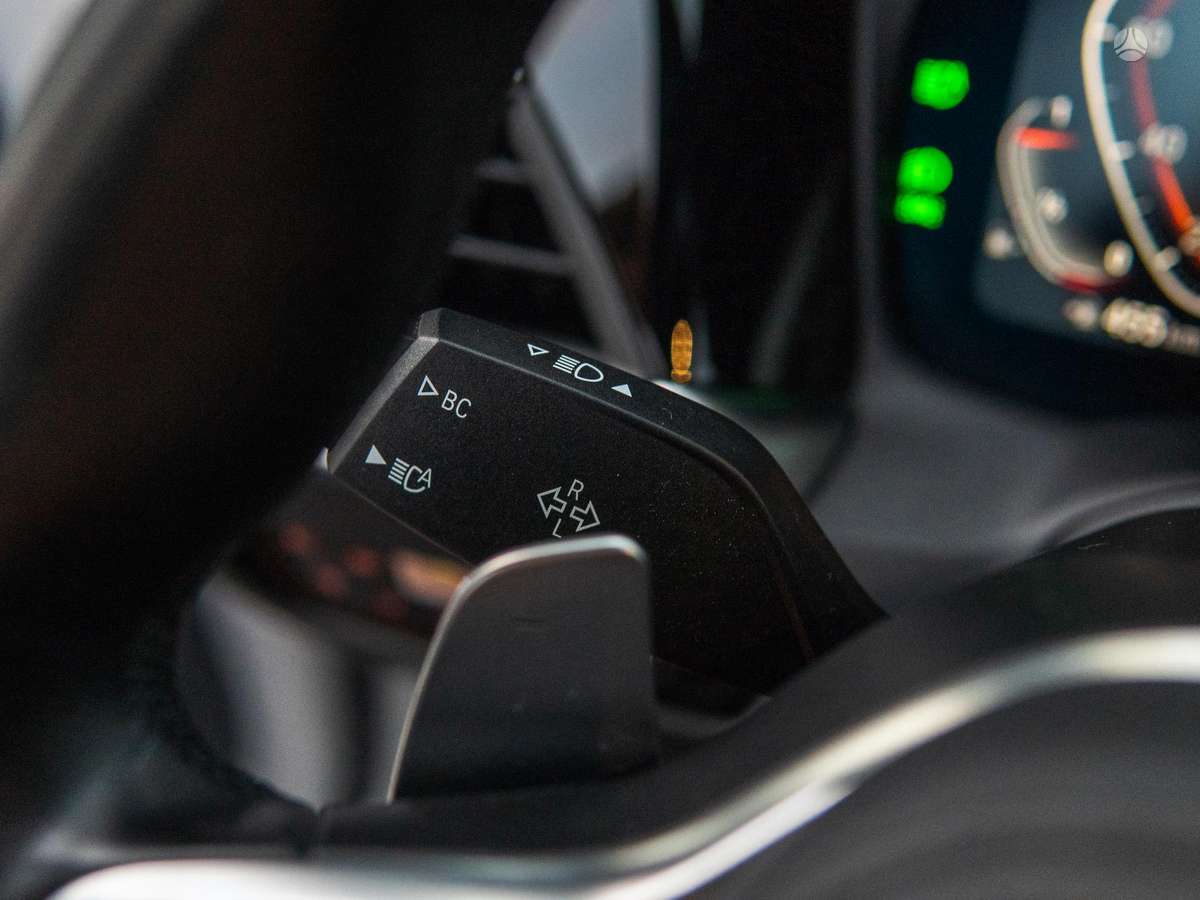 BMW 330, 2.0 l., Универсал