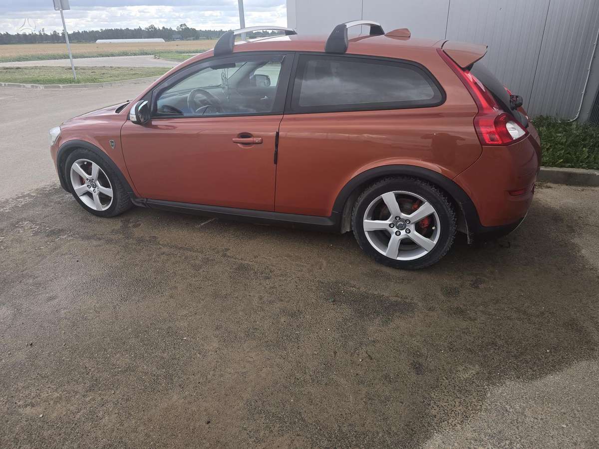 Volvo C30, 1.6 l., coupe