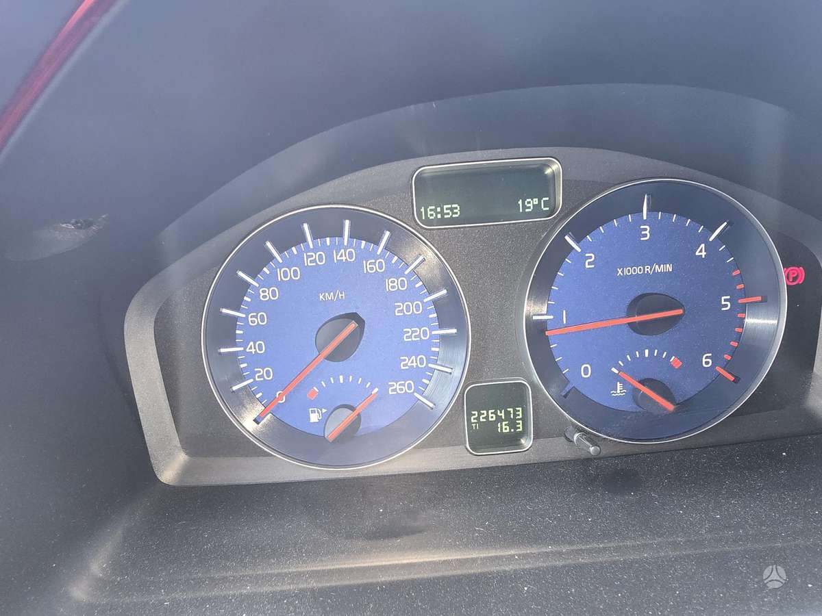 Volvo C30, 1.6 l., coupe