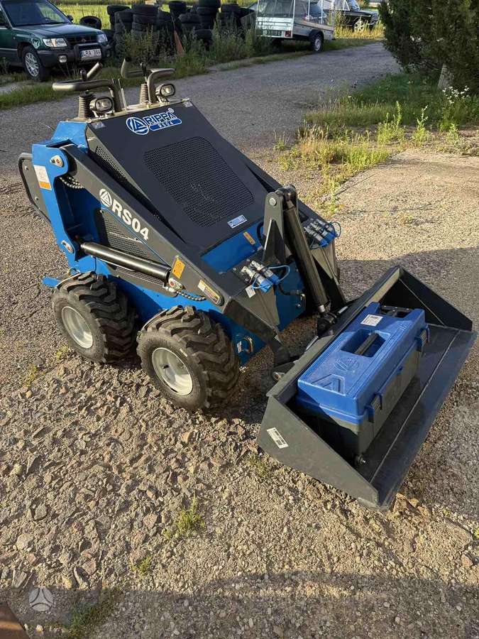 Rippa RS04, mini krautuvai