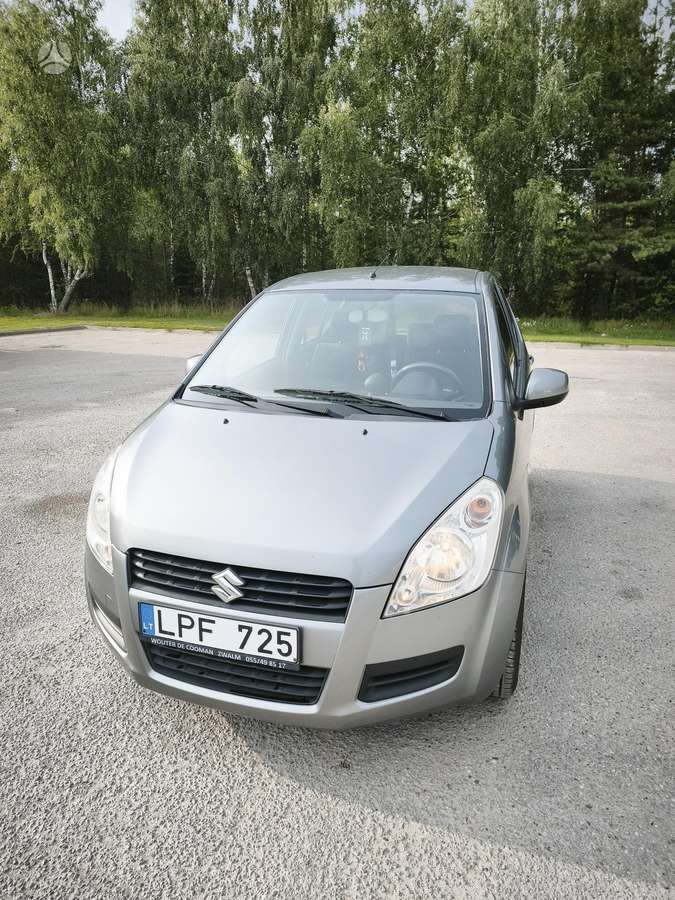 Suzuki Splash, 1.0 l., hatchback