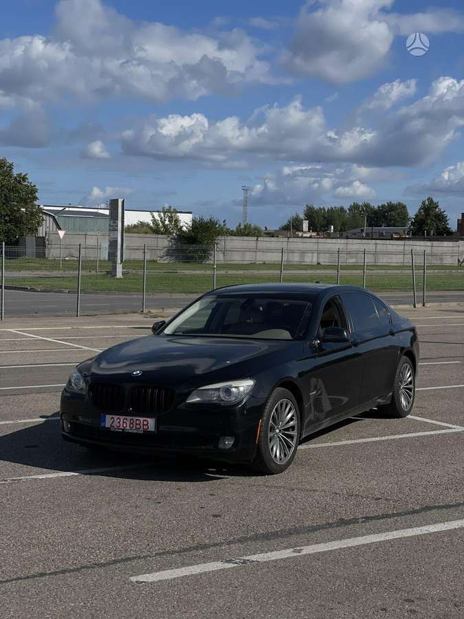 BMW 740, 3.0 l., Седан