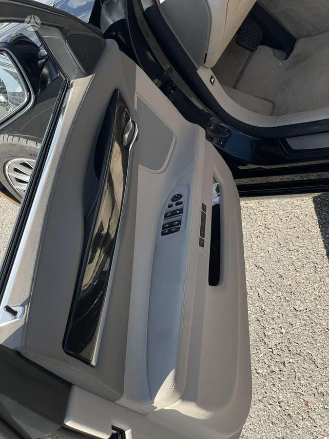 BMW 740, 3.0 l., Седан