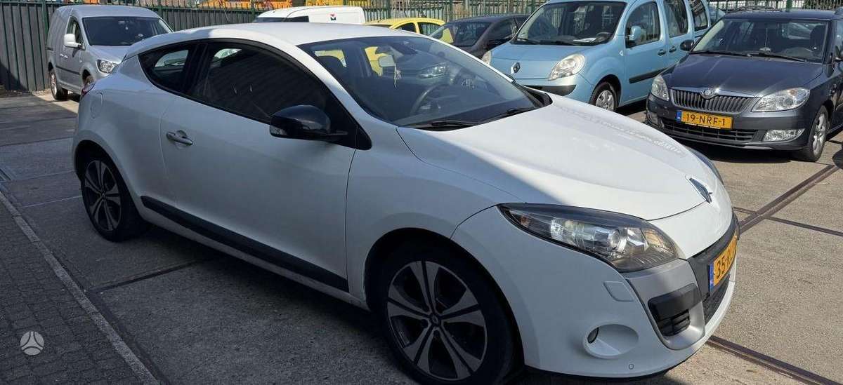 Renault Megane - 5