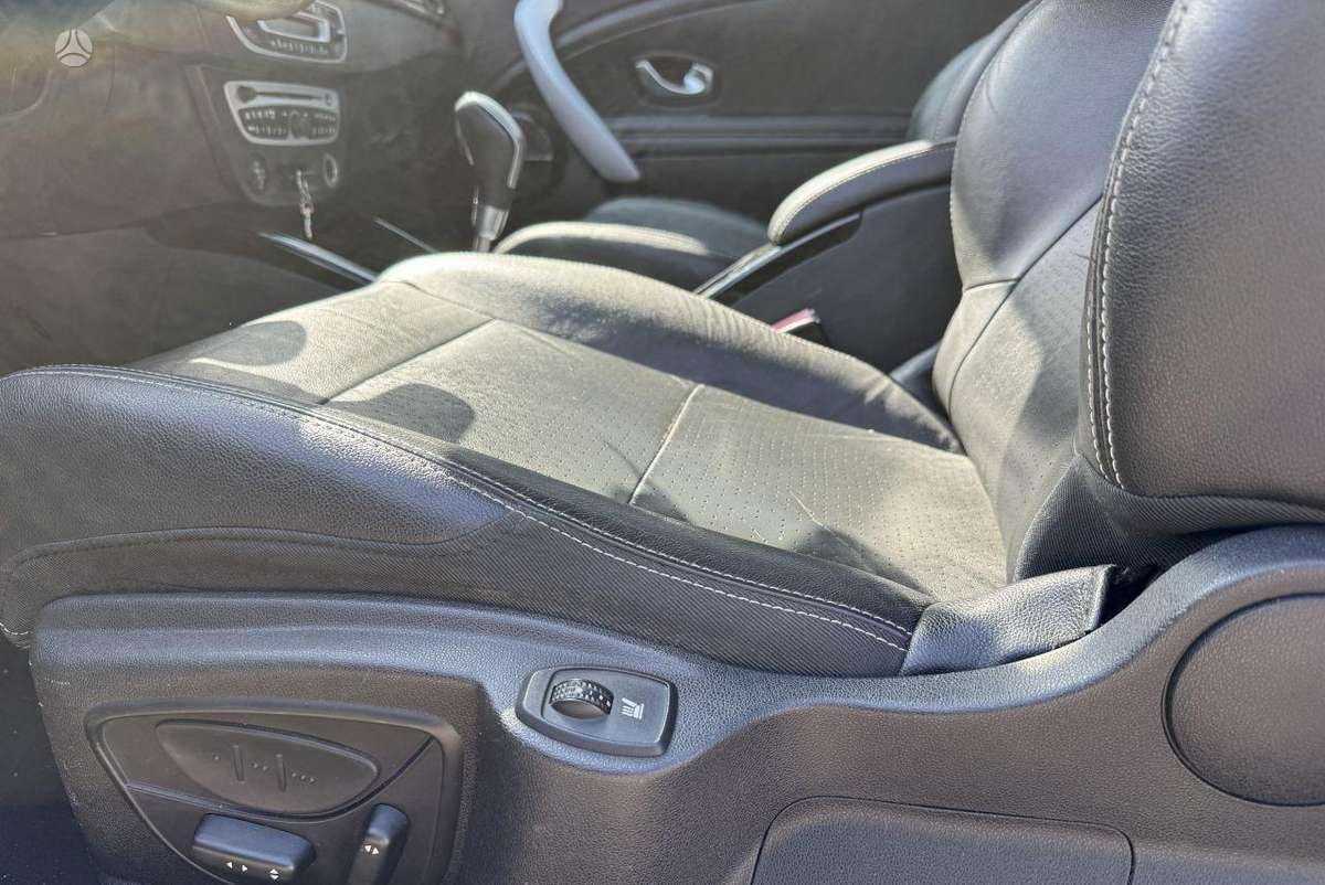 Renault Megane - 9