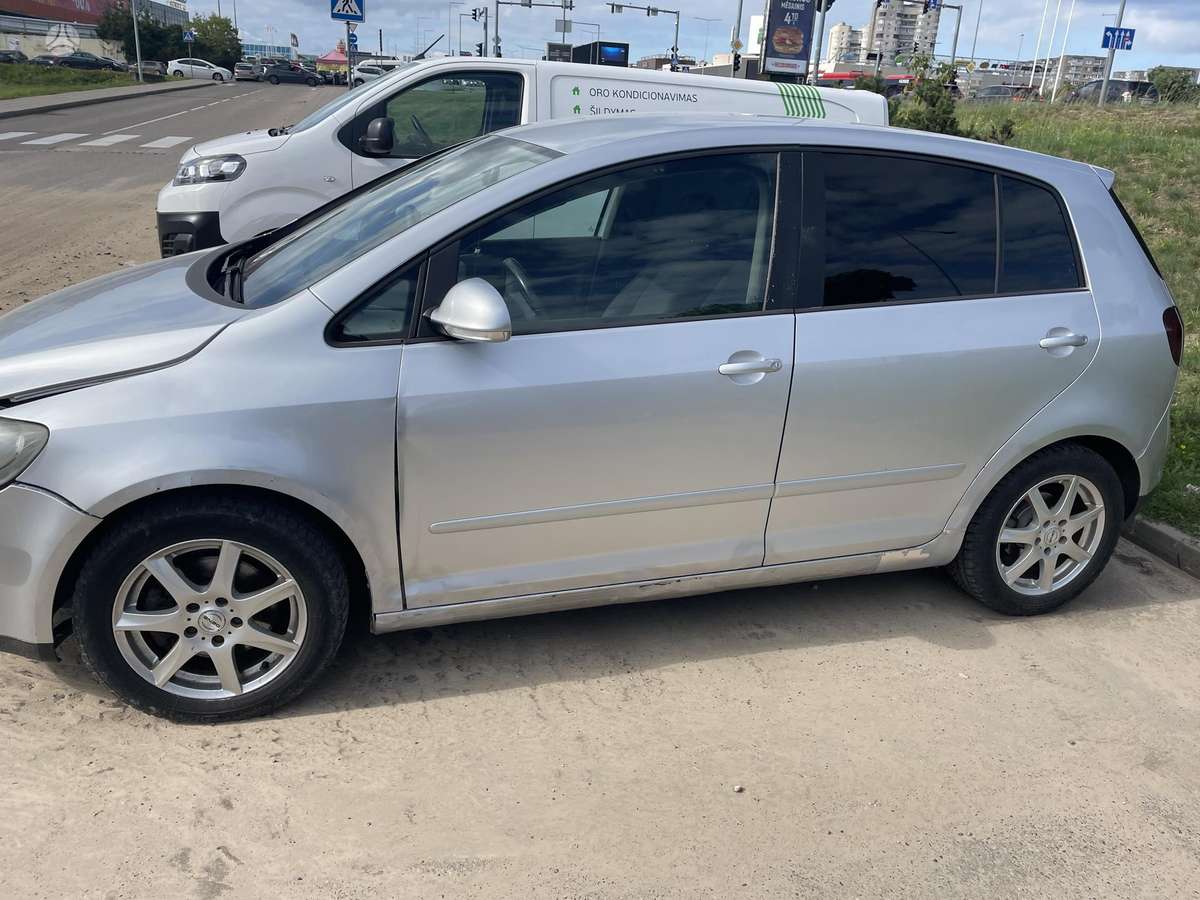 Volkswagen Golf Plus - 3