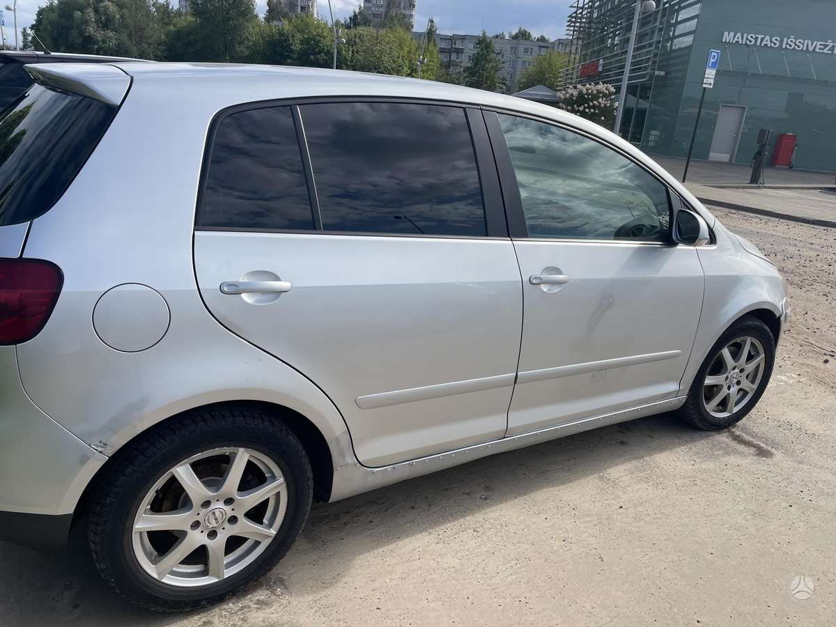 Volkswagen Golf Plus - 5