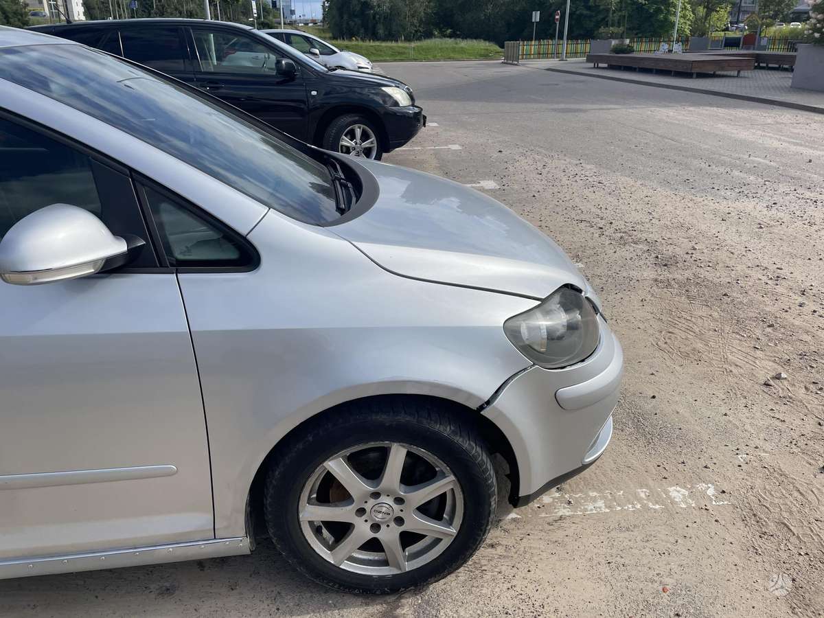 Volkswagen Golf Plus - 6