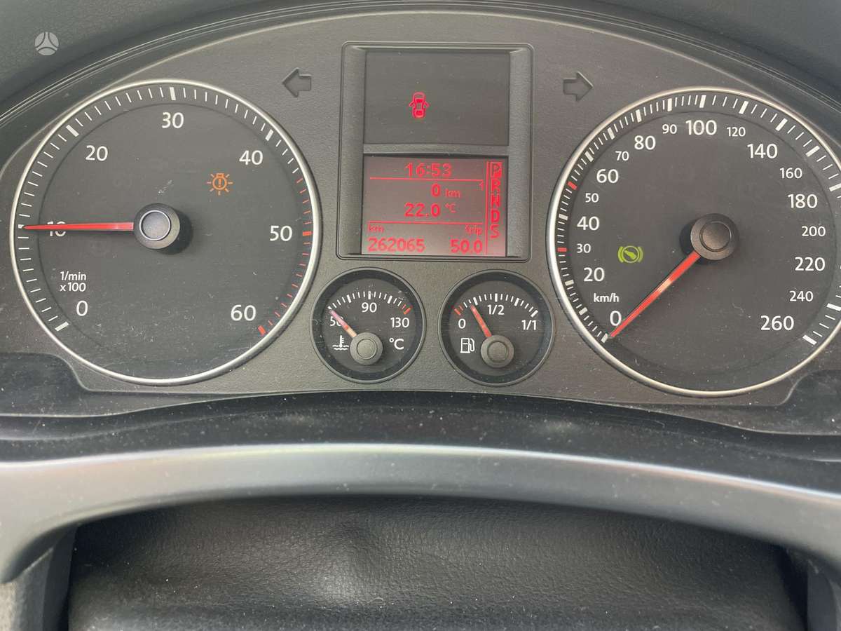 Volkswagen Golf Plus - 8