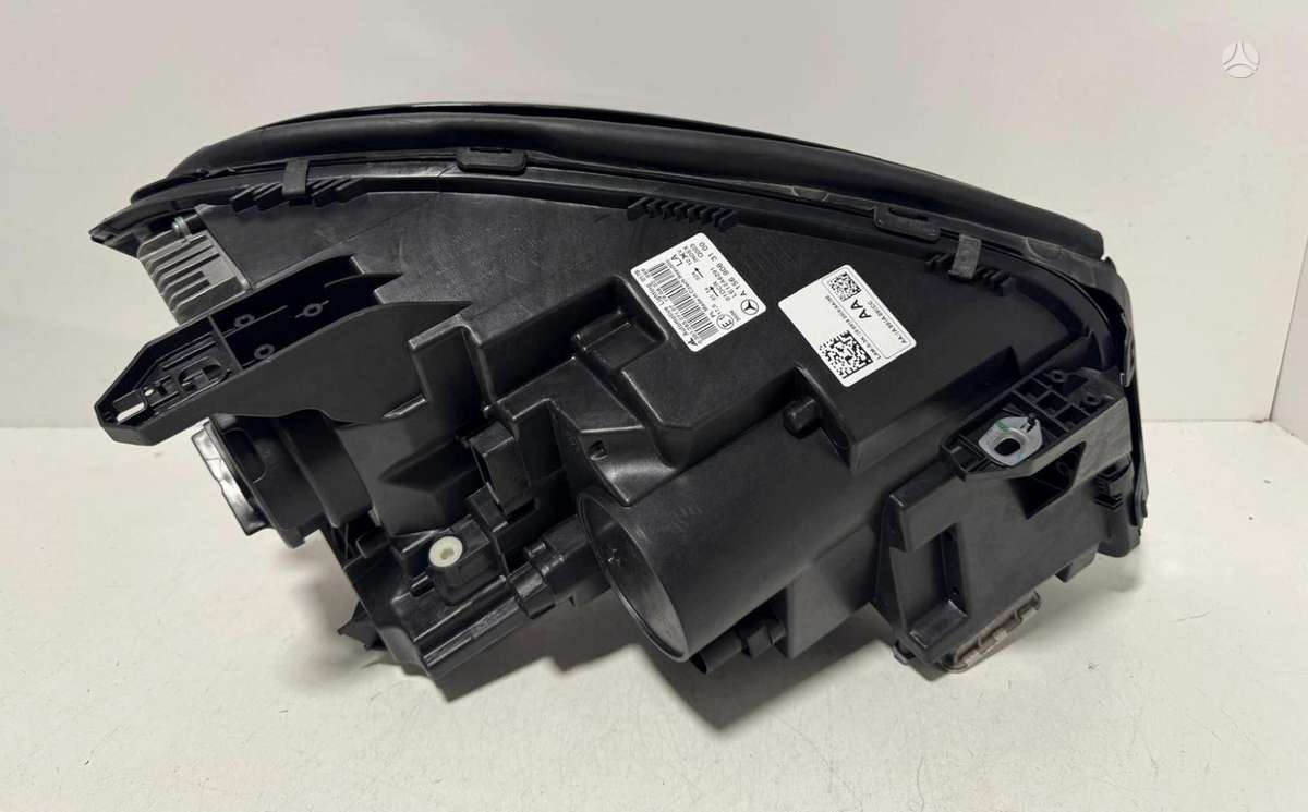 Mercedes-Benz GLA klasė lights