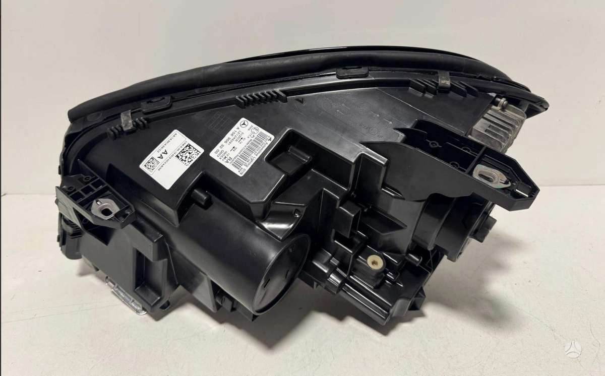 Mercedes-Benz GLA klasė lights