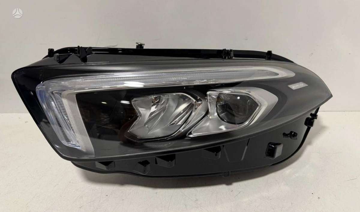 Mercedes-Benz A klasė lights