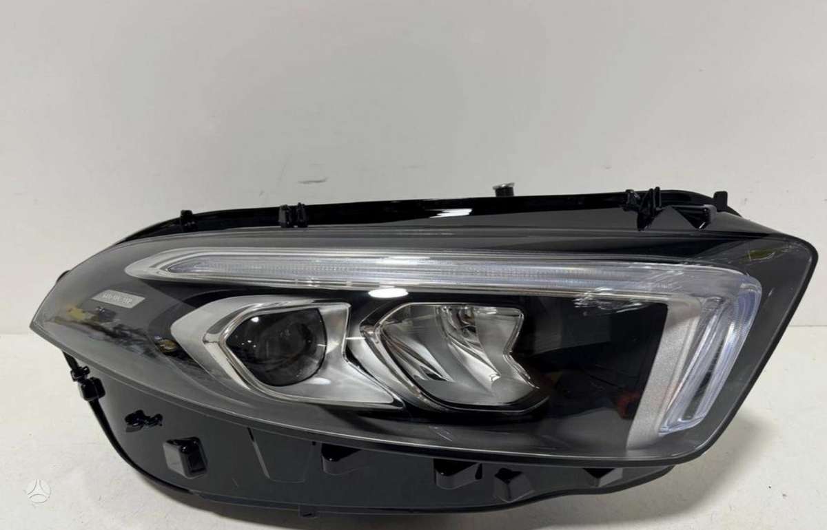 Mercedes-Benz A klasė lights