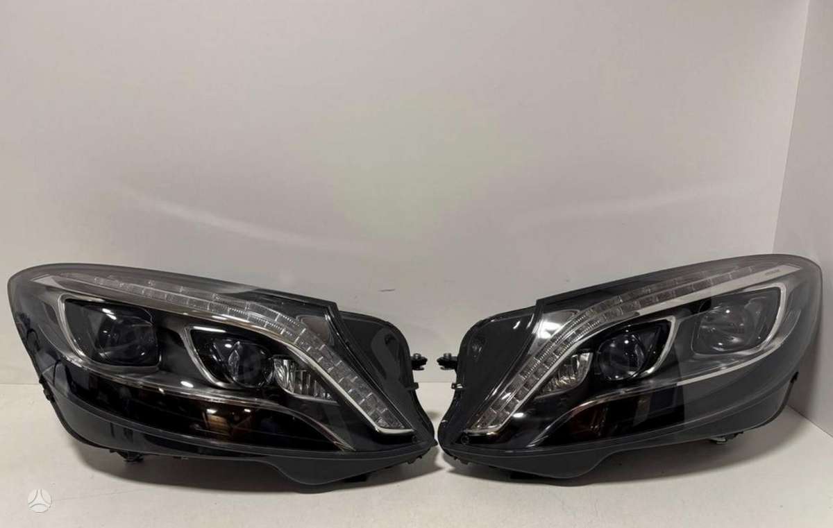 Mercedes-Benz S klasė lights