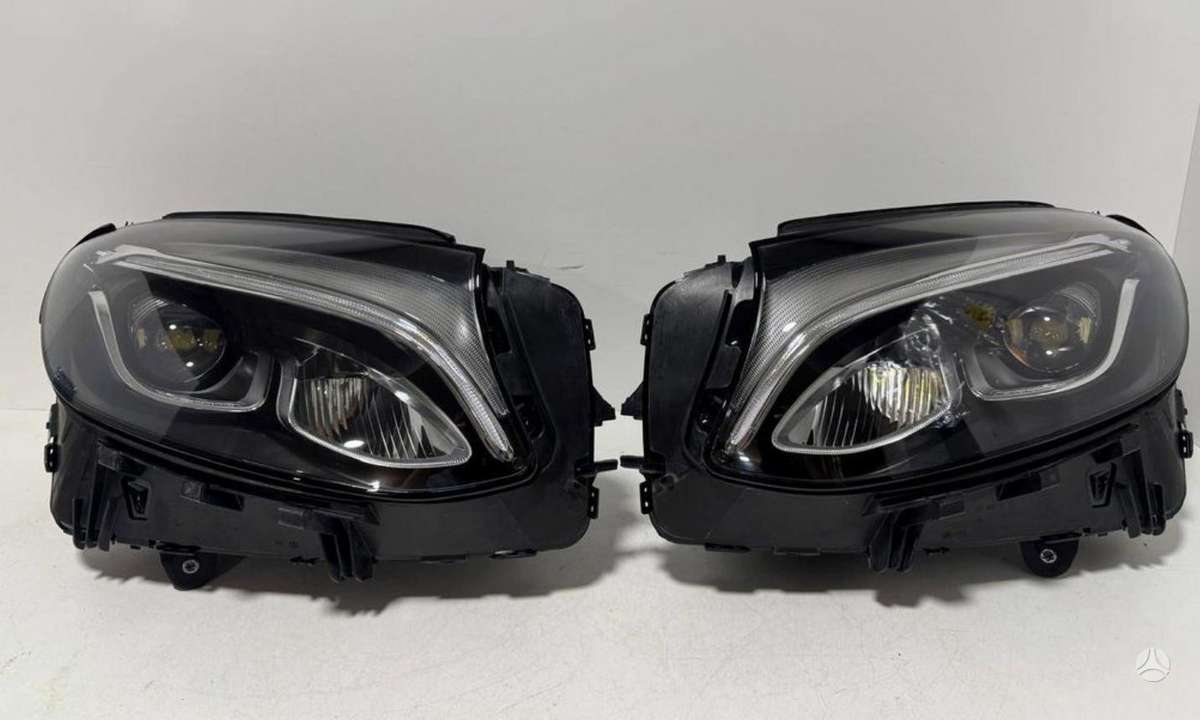 Mercedes-Benz GLC klasė lights