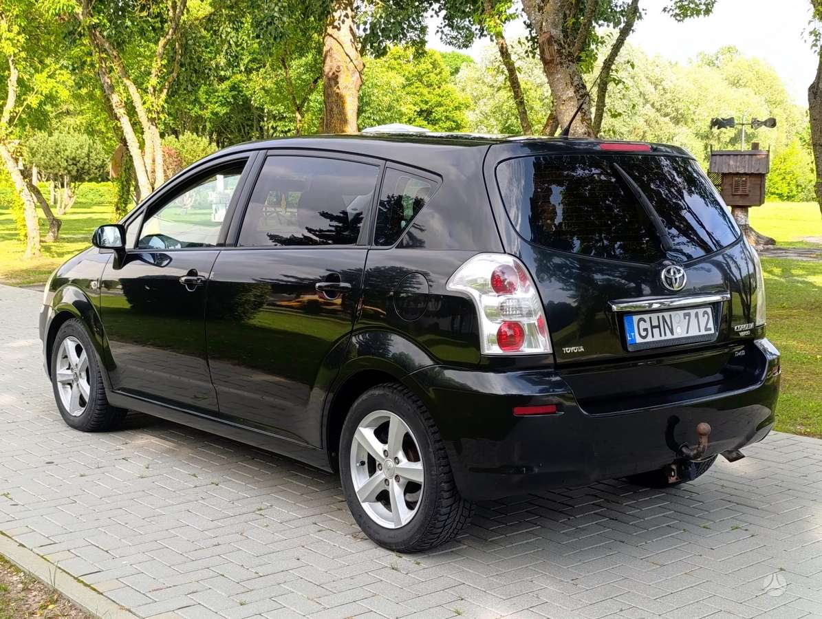 Toyota Corolla Verso - 7