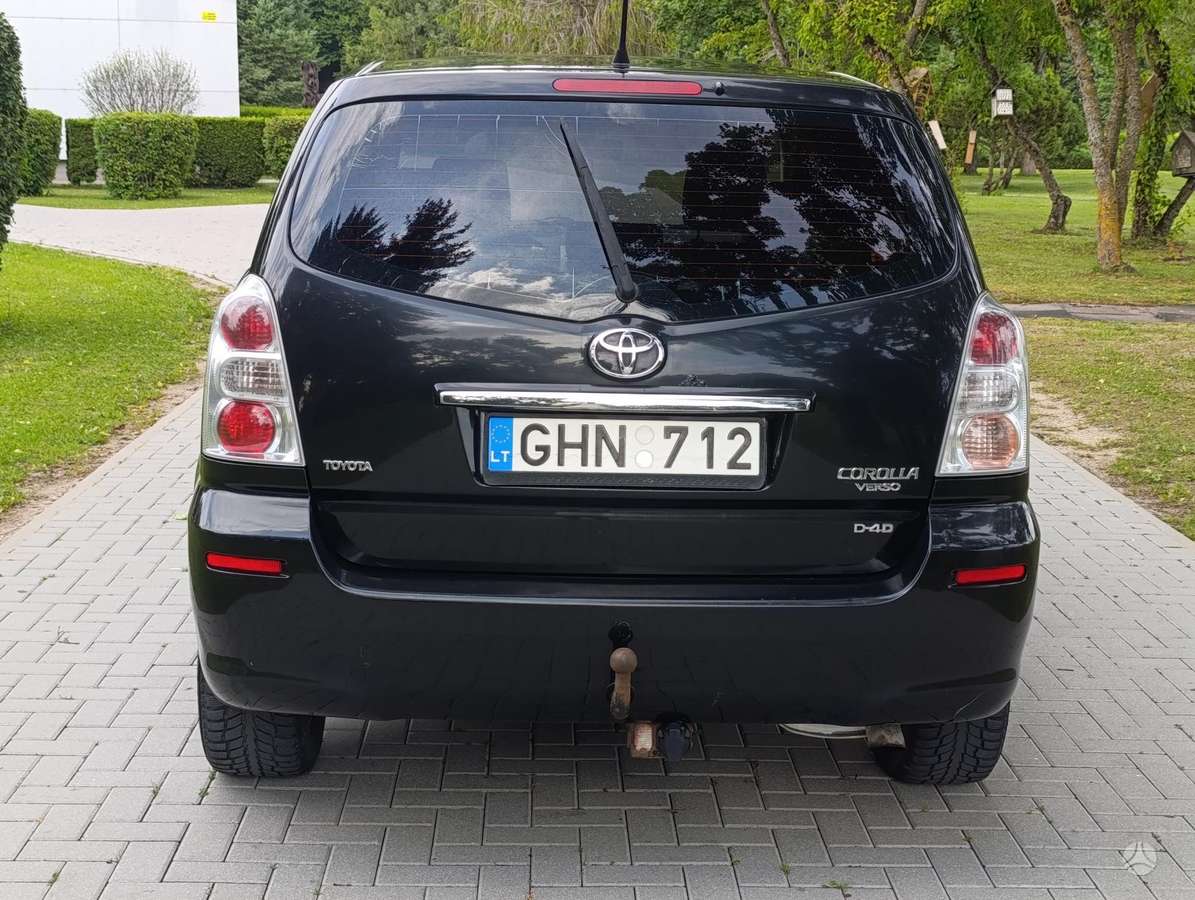 Toyota Corolla Verso - 6