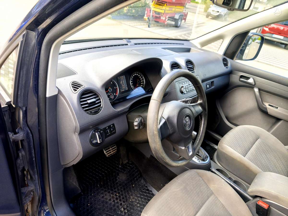Volkswagen Caddy Maxi - 6